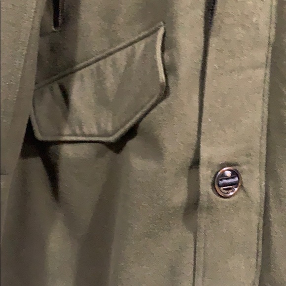 NWT Rainforest winter jacket w/hood lots pockets - Picture 3 of 16